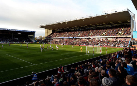 小瓦格纳更 小瓦格纳更